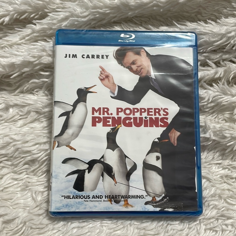NEW MR. POPPER'S PENGUINS on Blu-ray DVD Jim Carey Hilarious And Heartwarming
